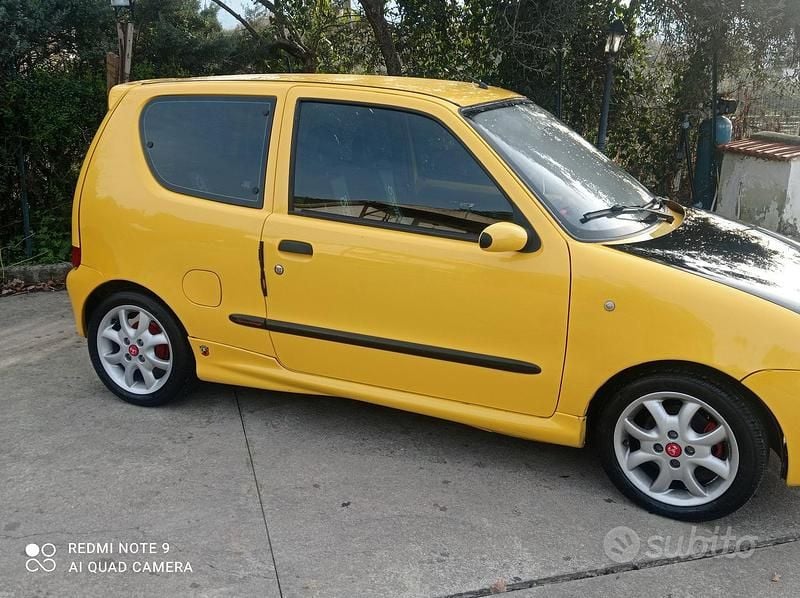 Usata Fiat 600 2000 Giallo Utilitaria