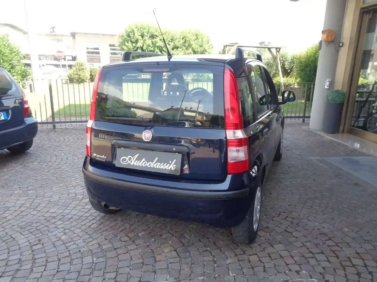 Usata Fiat Panda 75 CV (55 kW) 2012 Blu/azzurro Utilitaria
