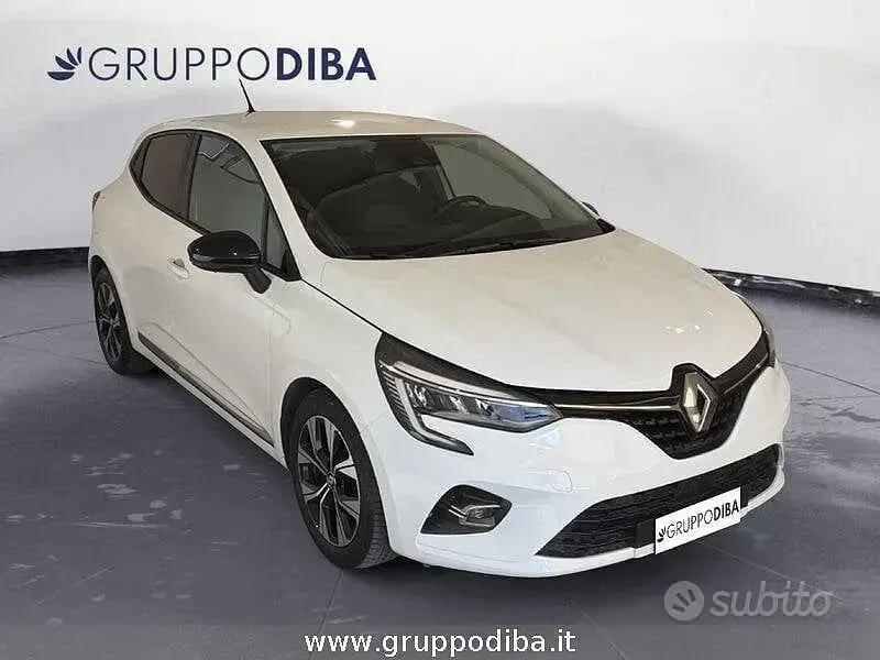 Usata Renault Clio V Business 101 CV (74 kW) 2023 Bianco Berlina