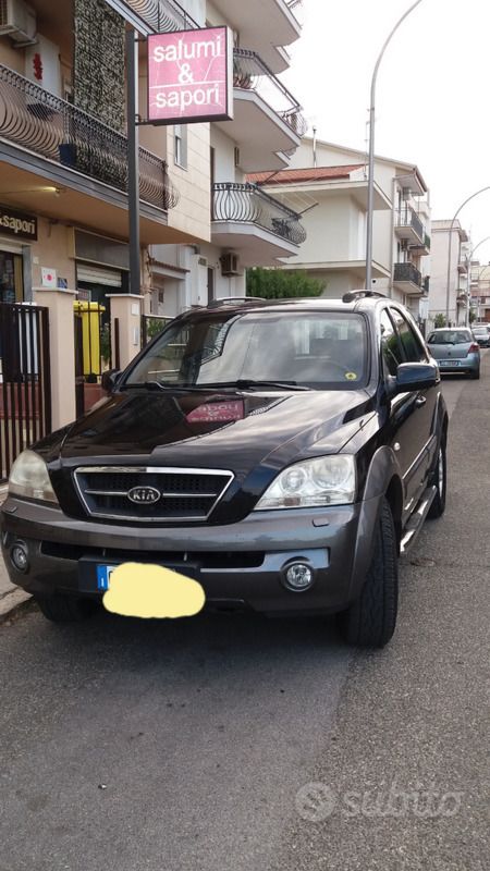 Usata Kia Sorento 140 CV (102 kW) 2004 Nero SUV