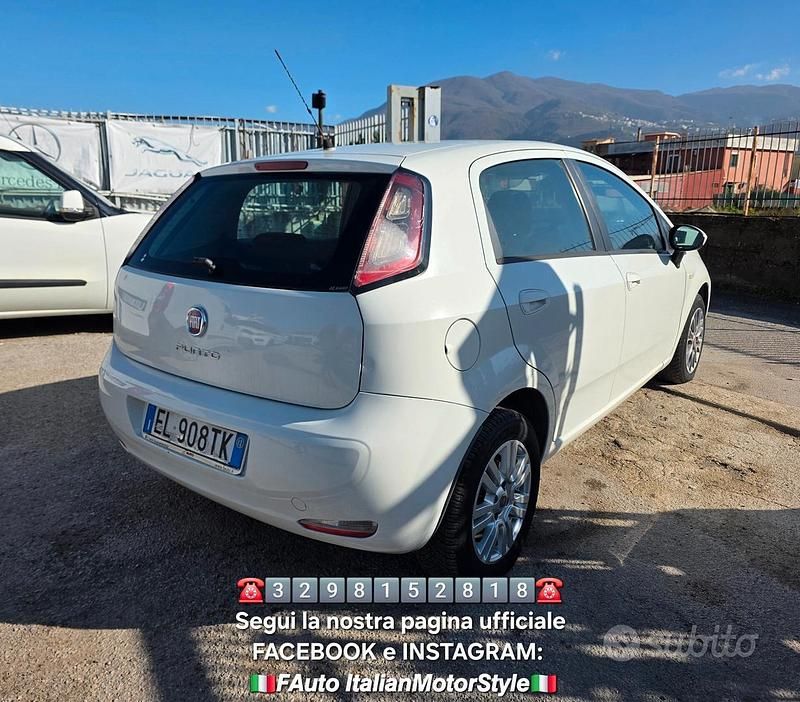 Usata Fiat Punto Evo Emotion 77 CV (56 kW) 2012 Bianco Utilitaria