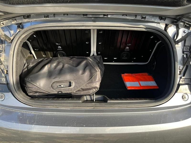 Usata Fiat 500e La Prima 86 kW (118 CV) 2021 Grigio Cabrio