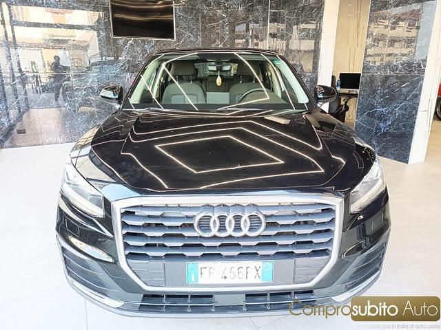 Usata Audi Q2 Design 116 CV (85 kW) 2018 Grigio scuro SUV