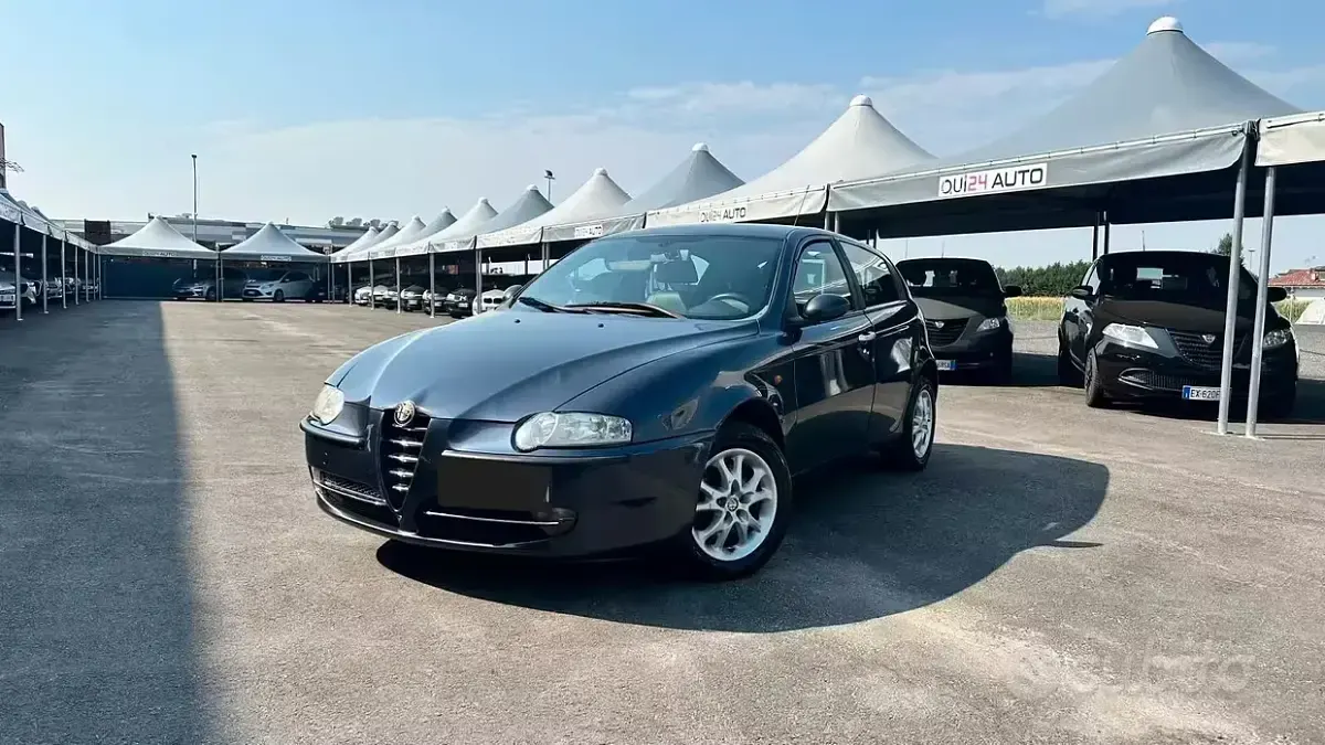Usata Alfa Romeo 147 116 CV (85 kW) 2003 Utilitaria