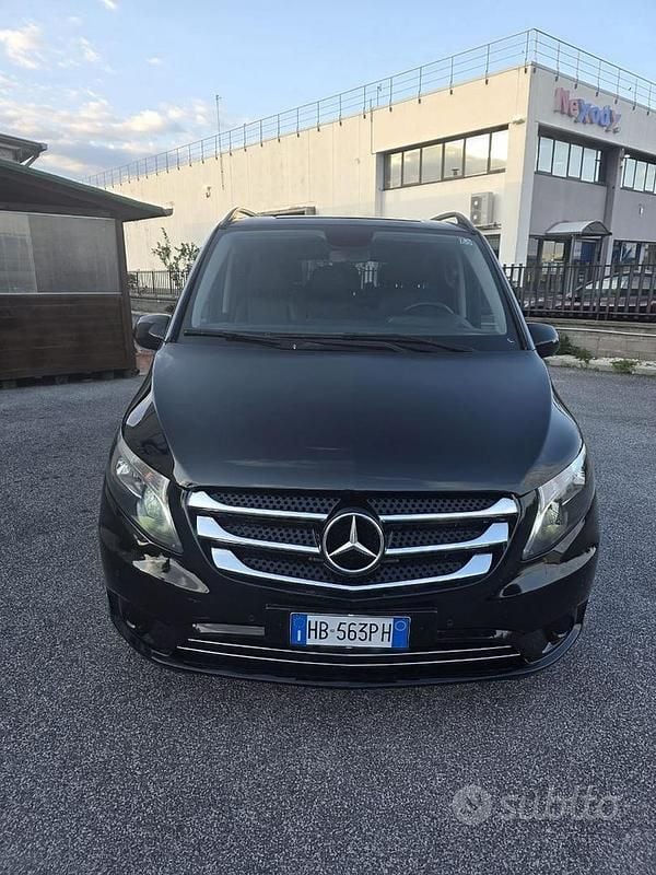 Usata Mercedes Vito 2021 Nero Furgone