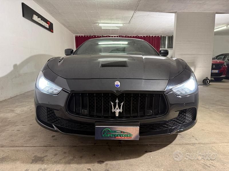 Usata Maserati Ghibli GranLusso 275 CV (202 kW) 2015 Nero Berlina