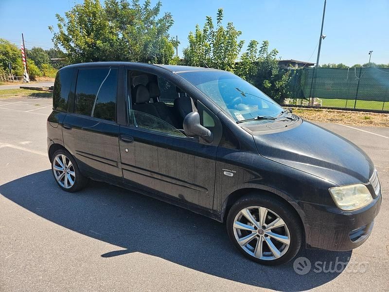 Usata Fiat Multipla 103 CV (75 kW) 2008 Nero Monovolume