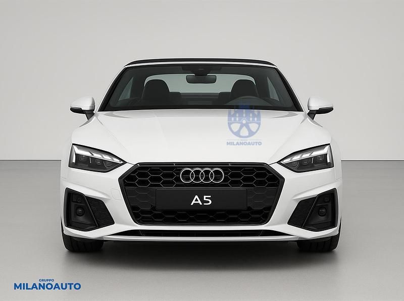 Usata Audi Cabriolet S-Line 265 CV (194 kW) 2024 Bianco Cabrio