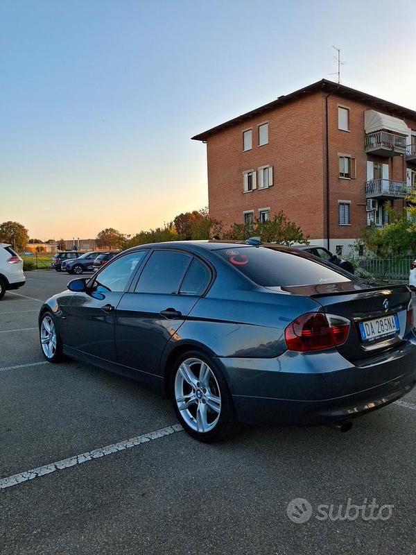 Usata BMW 320 163 CV (119 kW) 2006 Grigio Berlina