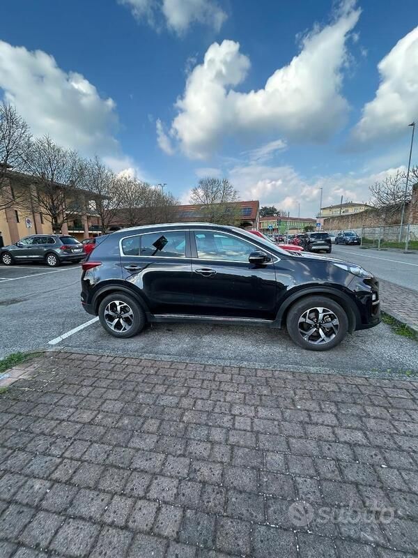 Nero Usata 2020 Kia Sportage SUV | 21.000 € (Molto cara) - Immagine 1/3