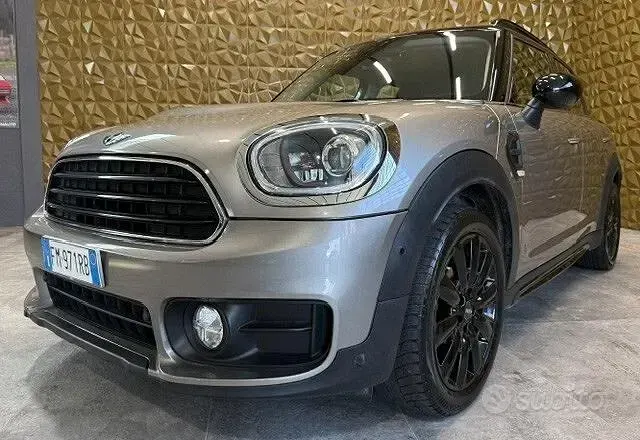Usata Mini Cooper D Countryman Hype 150 CV (110 kW) 2017 Grigio SUV