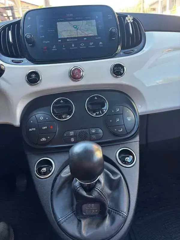 Usata Fiat 500 Dolcevita 69 CV (50 kW) 2022 Utilitaria