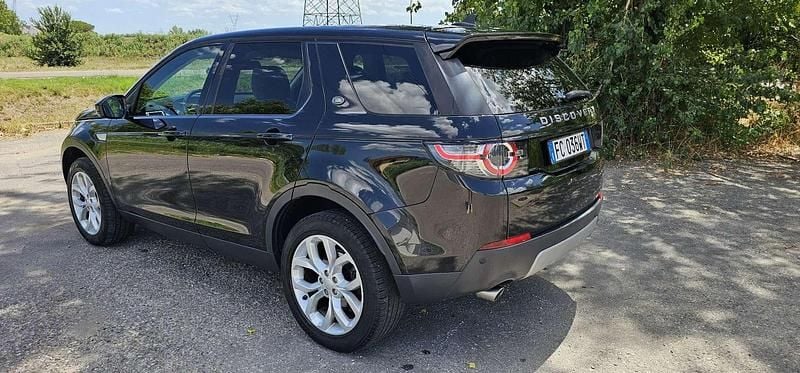 Usata Land Rover Discovery Sport HSE 150 CV (110 kW) 2016 Nero SUV