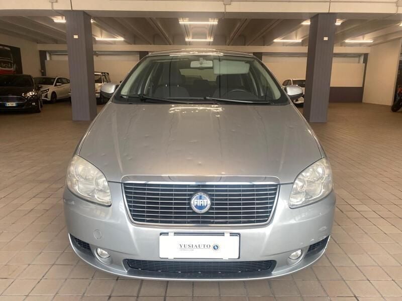 Usata Fiat Croma Dynamic 120 CV (88 kW) 2006 Argento Berlina