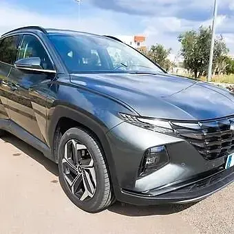 Usata Hyundai Tucson 179 CV (131 kW) 2021 Grigio SUV
