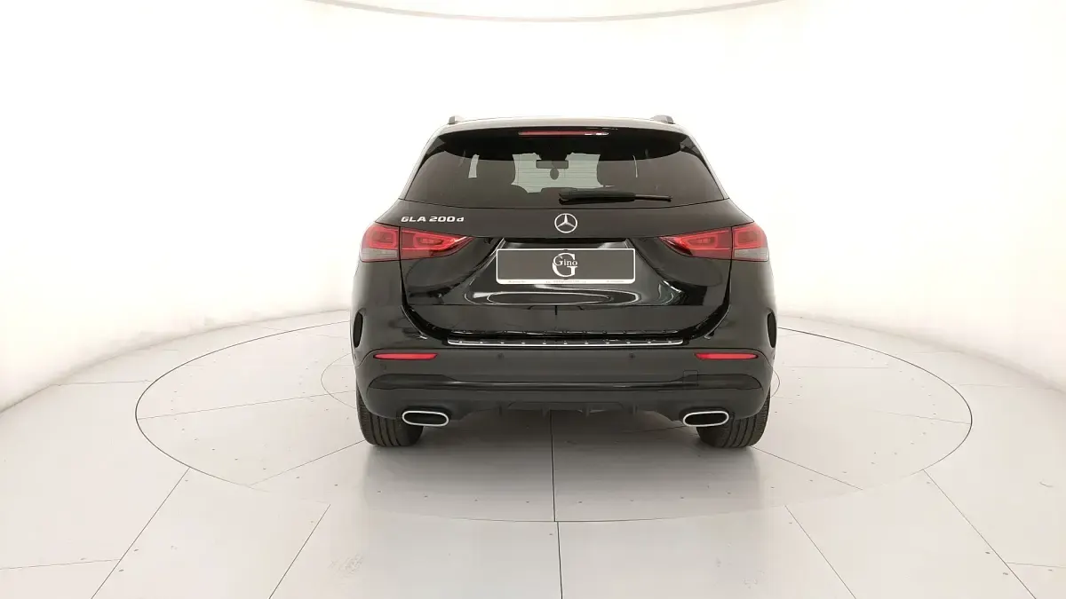 Brugt Mercedes GLA200 Premium 150 HK (110 kW) 2023 Sort SUV