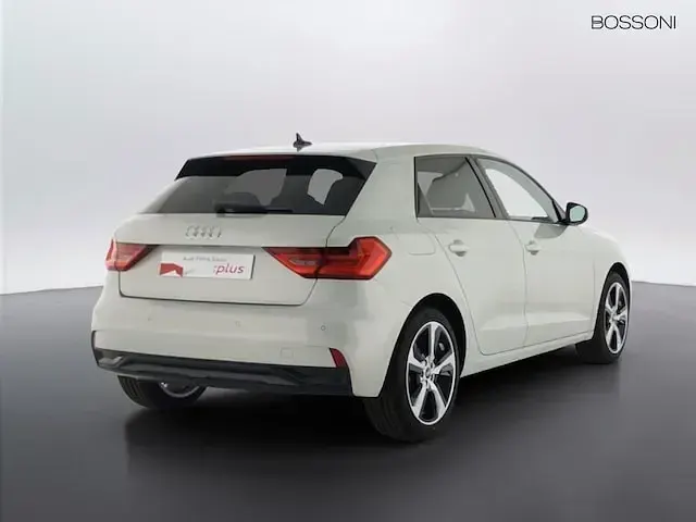 Usata Audi A1 Sportback Business 116 CV (85 kW) 2025 Argento Utilitaria