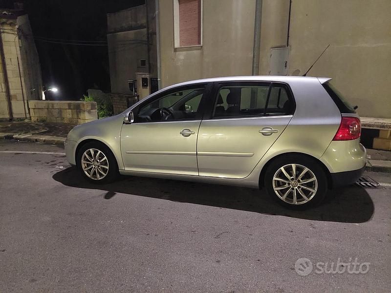 Usata VW Golf IV 2006 Grigio Berlina