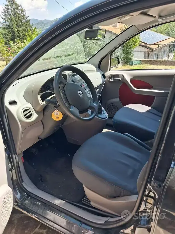 Usata Fiat Panda 4x4 Climbing 60 CV (44 kW) 2006 Nero Utilitaria