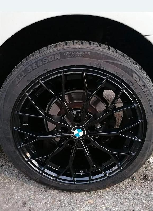 Usata BMW 218 Gran Tourer Sport Line 150 CV (110 kW) 2017 Bianco Monovolume