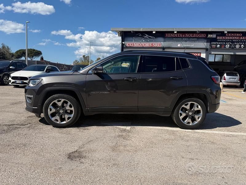 Usata Jeep Compass Limited 119 CV (87 kW) 2017 Grigio SUV
