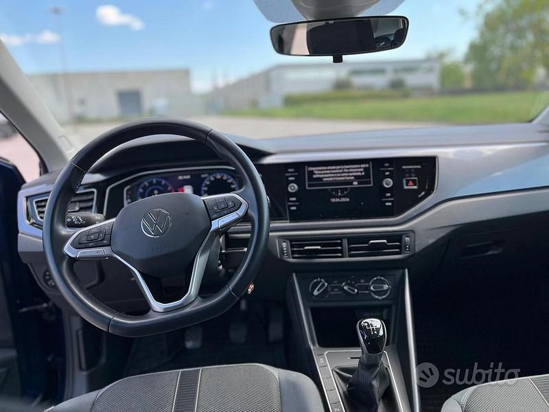 Usata VW Polo Style 95 CV (69 kW) 2022 Blu Utilitaria