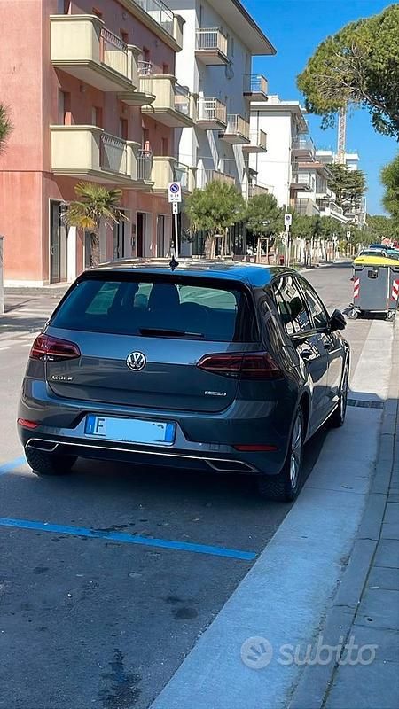 Usata VW Golf VII Executive 2019 Grigio Berlina