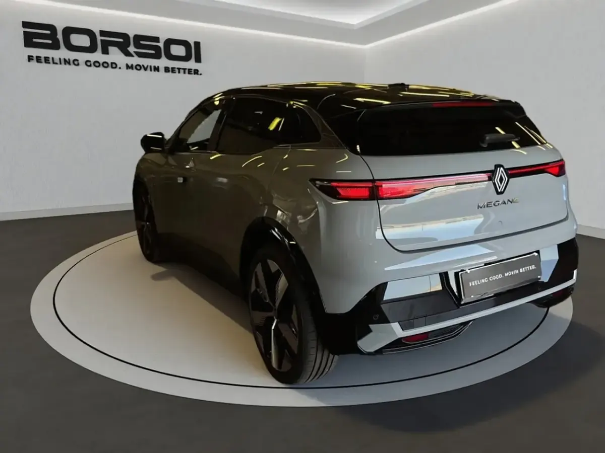 Usata Renault Mégane IV Techno 55 kW (75 CV) 2023 Ceramic gray SUV