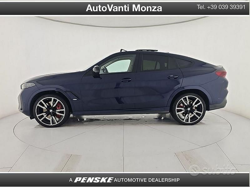 Usata BMW X6 M Sport 530 CV (389 kW) 2023 Blu SUV