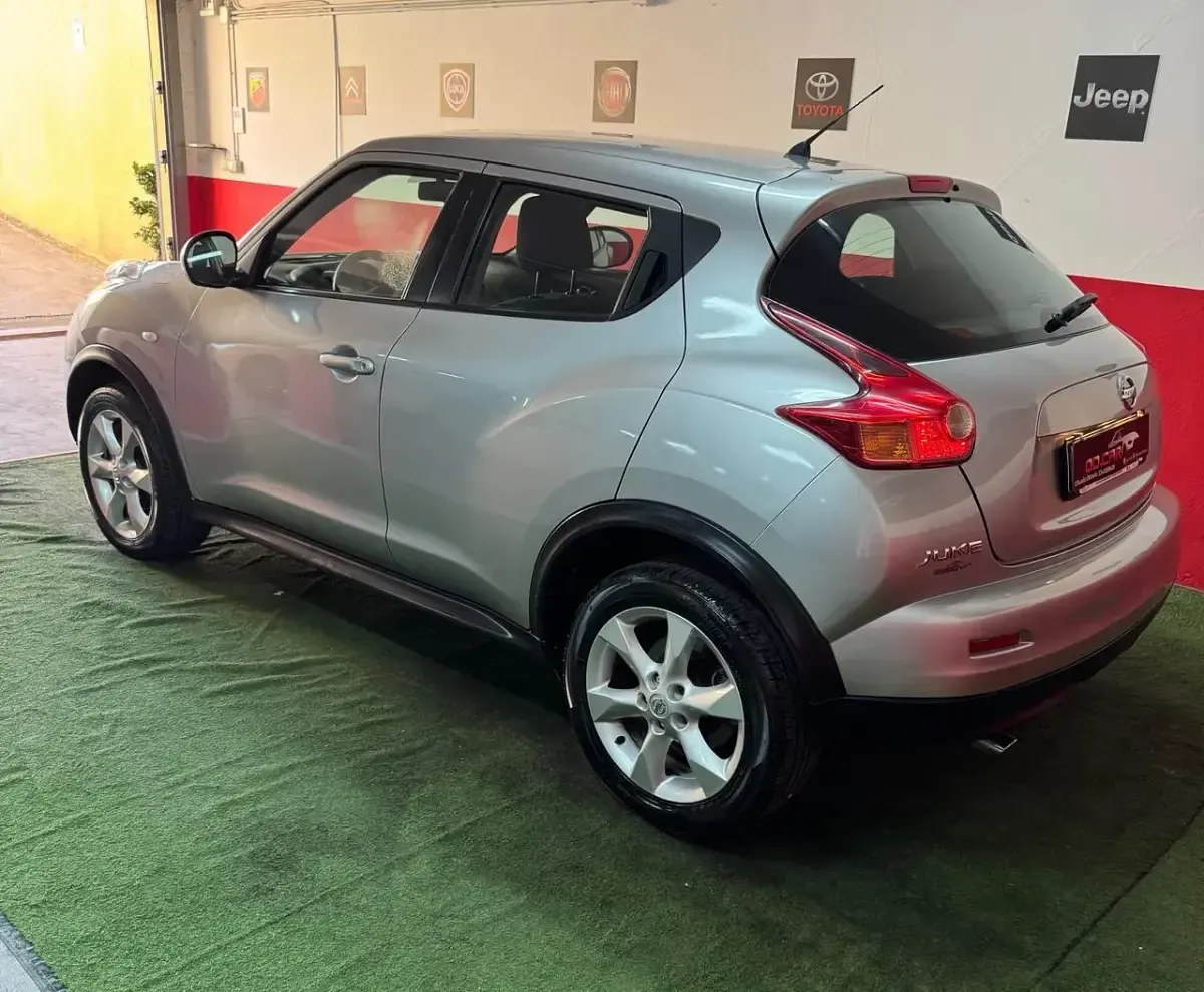 Usata Nissan Juke Acenta 110 CV (80 kW) 2011 Nero SUV