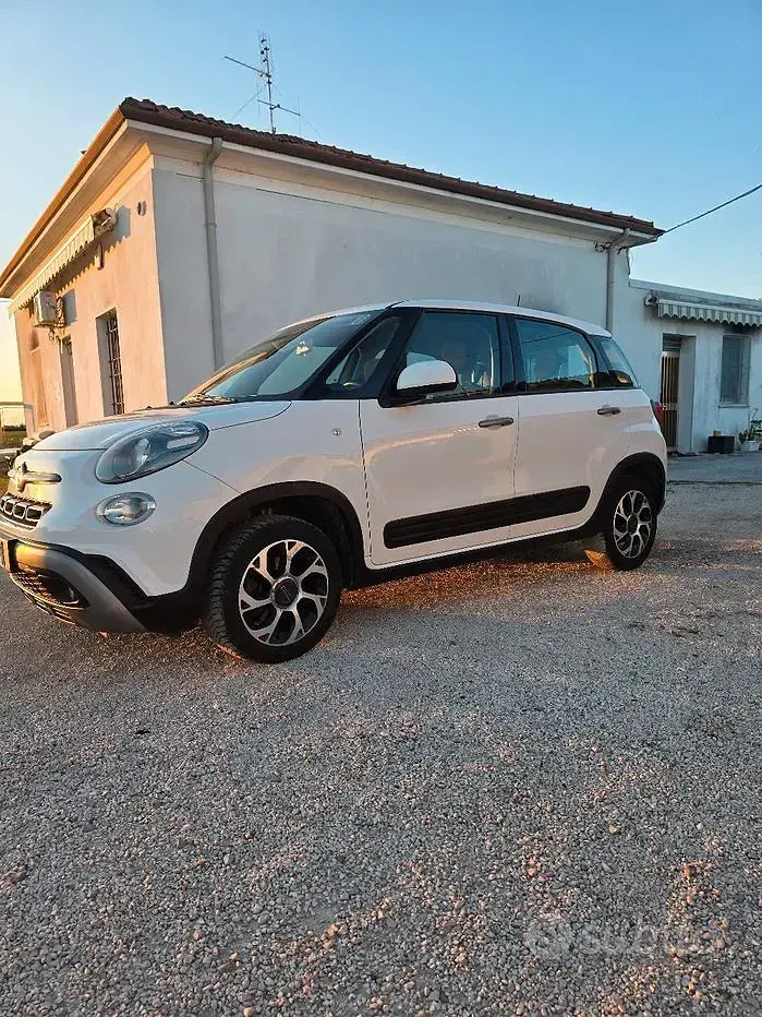Usata Fiat 500L Cross 95 CV (69 kW) 2021 Bianco Monovolume