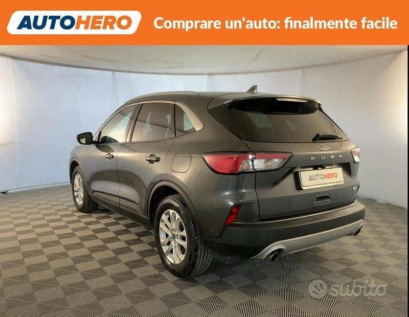 Usata Ford Kuga Business Edition 149 CV (109 kW) 2022 Grigio SUV