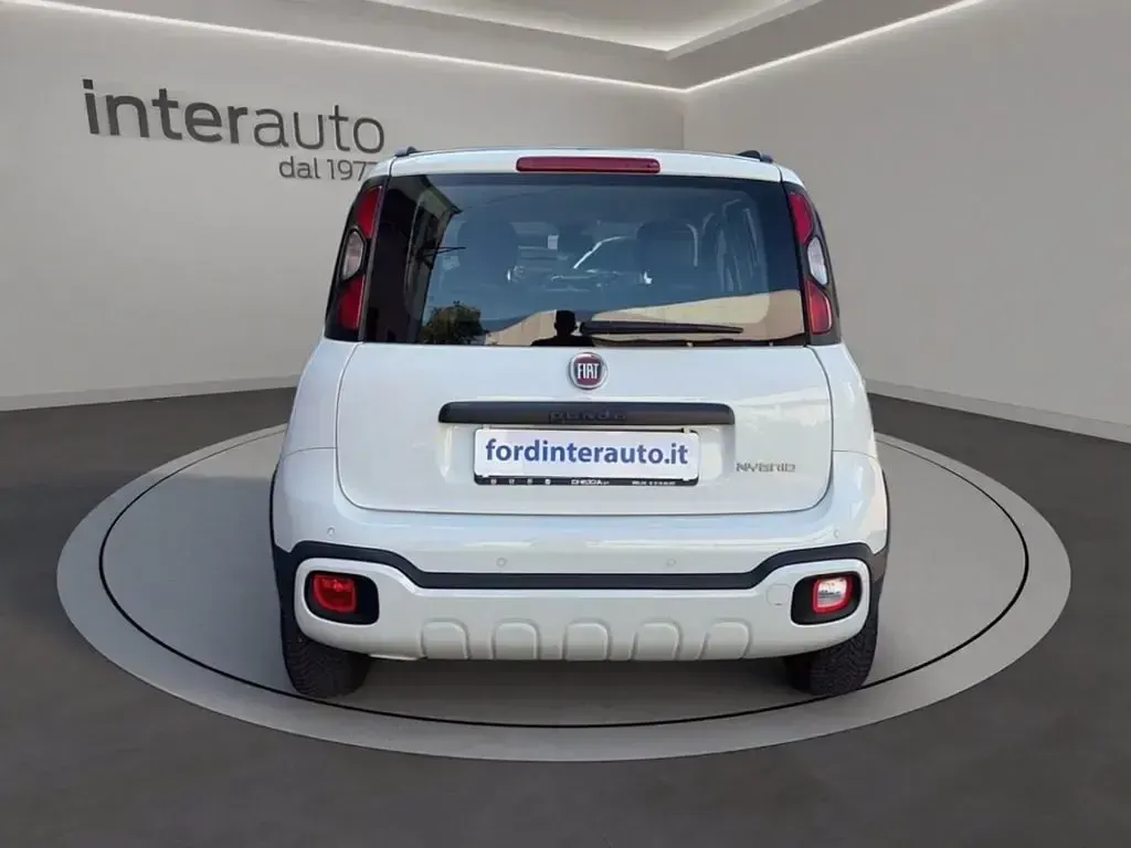 Usata Fiat Panda Cross Cross 69 CV (50 kW) 2023 Bianco pastello Utilitaria