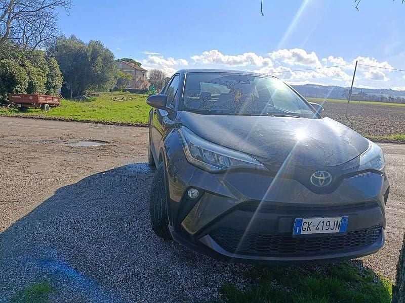 Usata Toyota C-HR Edition 98 CV (72 kW) 2023 Grigio SUV