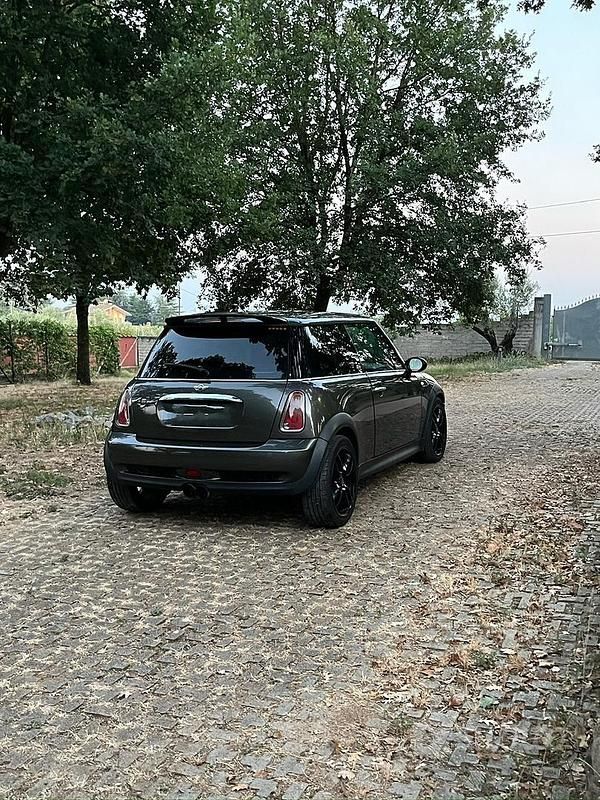 Usata Mini One D 88 CV (64 kW) 2006 Grigio Utilitaria