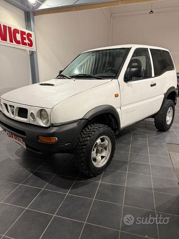 Usata Nissan Terrano 125 CV (91 kW) 1998 Bianco SUV