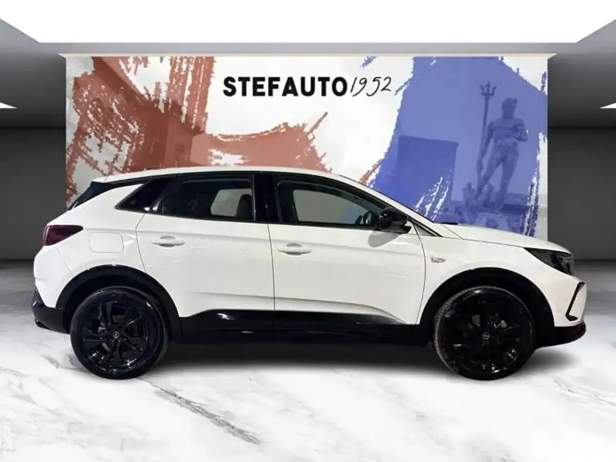 Usata Opel Grandland X S 131 CV (96 kW) 2024 Bianco SUV