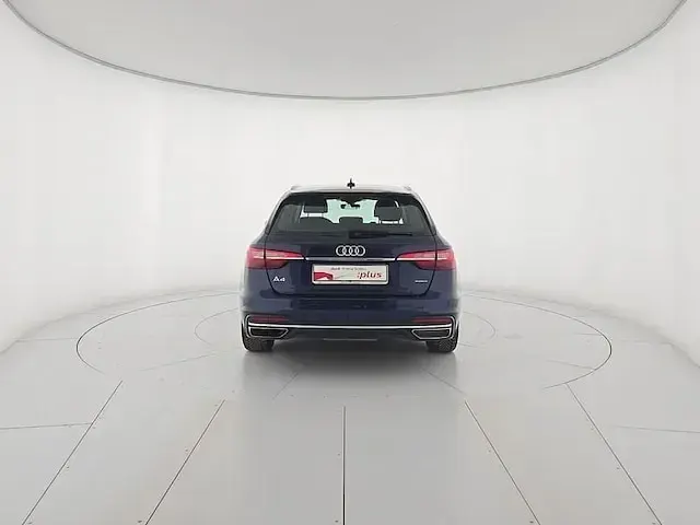 Usata Audi A4 Advanced 204 CV (150 kW) 2022 Blu/azzurro Station wagon