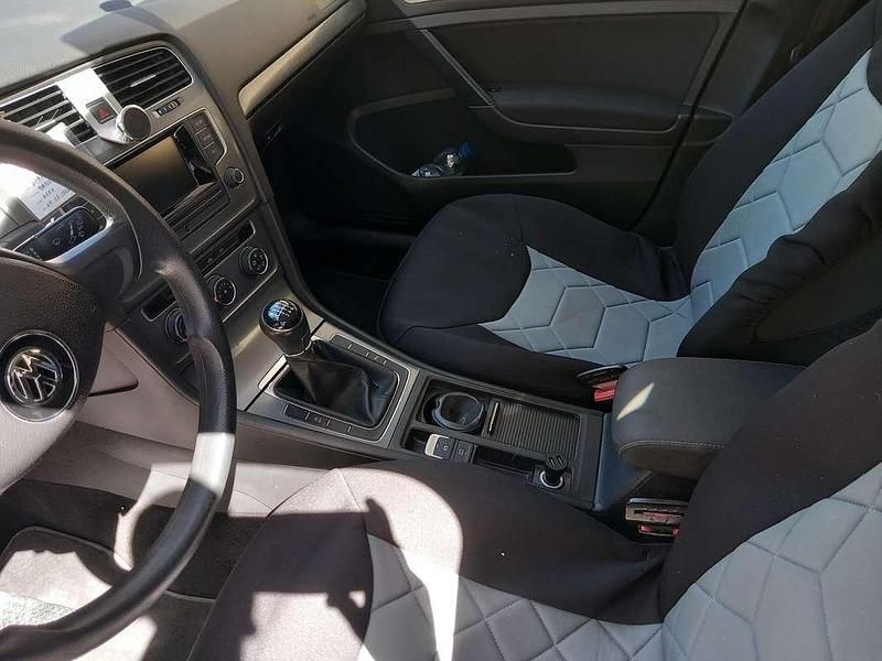 Usata VW Golf VII Trendline 110 CV (80 kW) 2014 Berlina