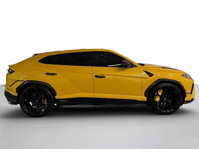 Usata Lamborghini Urus 666 CV (489 kW) 2024 Giallo inti SUV