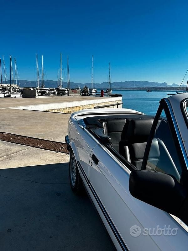 Usata BMW 320 Cabriolet 129 CV (94 kW) 1988 Cabrio