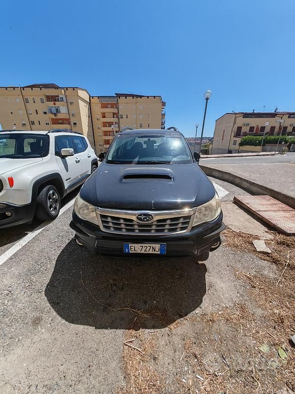 Usata Subaru Forester 147 CV (108 kW) 2012 Nero SUV