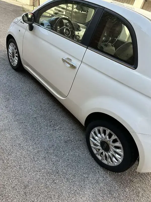 Usata Fiat 500 Dolcevita 69 CV (50 kW) 2021 Utilitaria