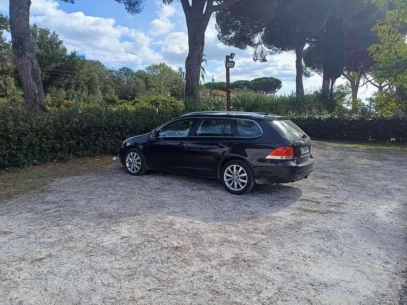Usata 2011 VW Golf Advance Station wagon | 2000 € (Super prezzo) - Immagine 1/2