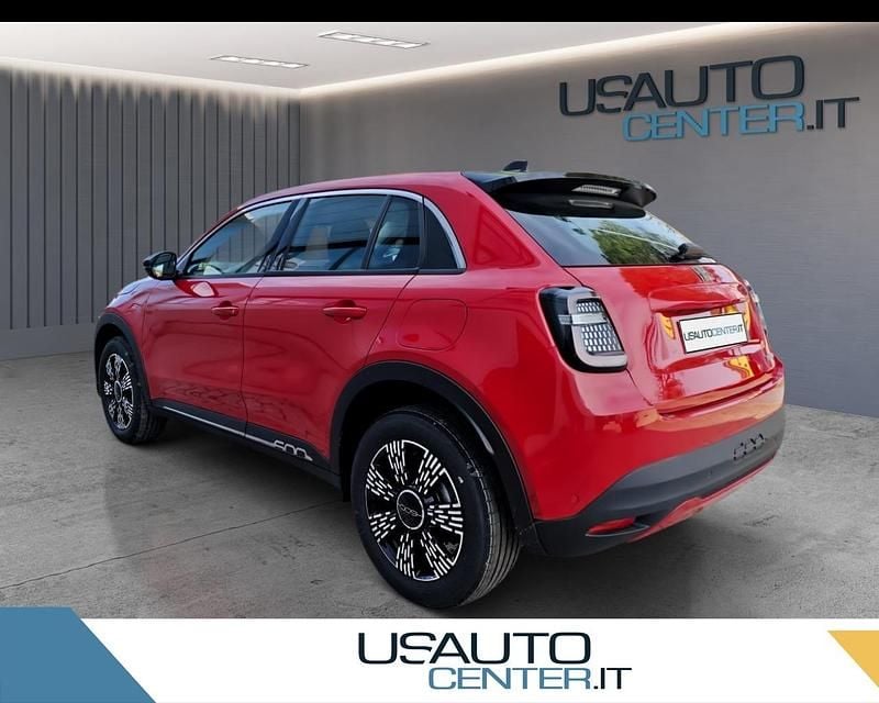 Nuova Fiat 600 Pop 110 CV (80 kW) 2026 SUV
