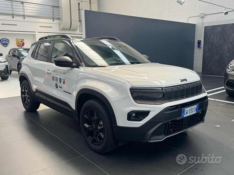 Bianco Usata 2025 Jeep Avenger Overland SUV | 34.900 € - Immagine 1/4