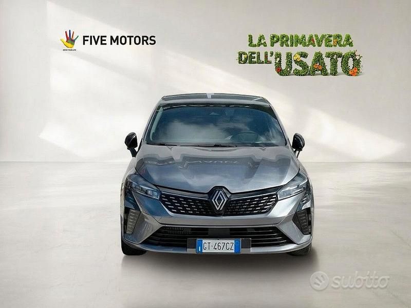 Usata Renault Clio V Techno 91 CV (66 kW) 2023 Grigio Berlina