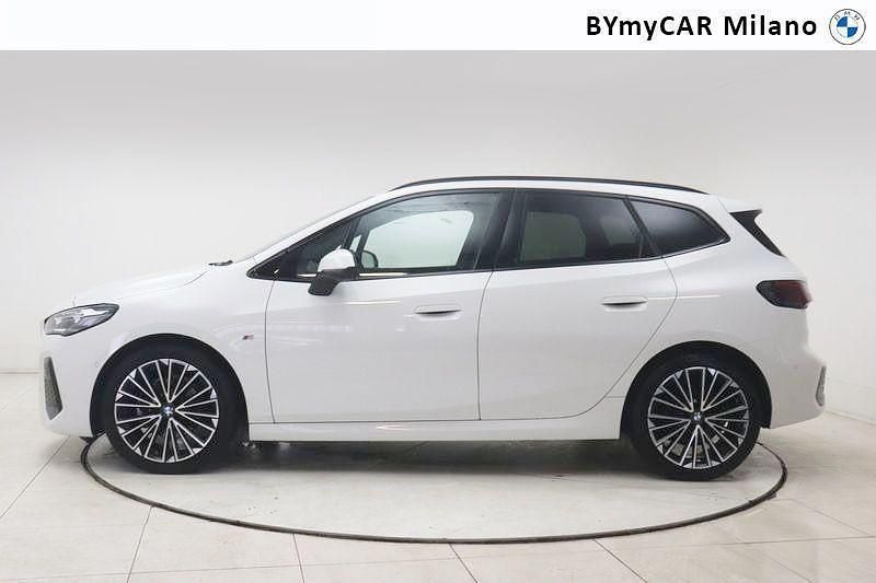 Gebraucht BMW 218 M Sport 149 PS (109 kW) 2025 Weiß Kombi