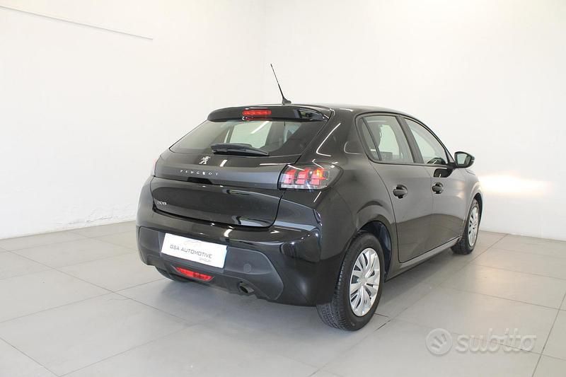 Usata Peugeot 208 Active 75 CV (55 kW) 2021 Nero Utilitaria