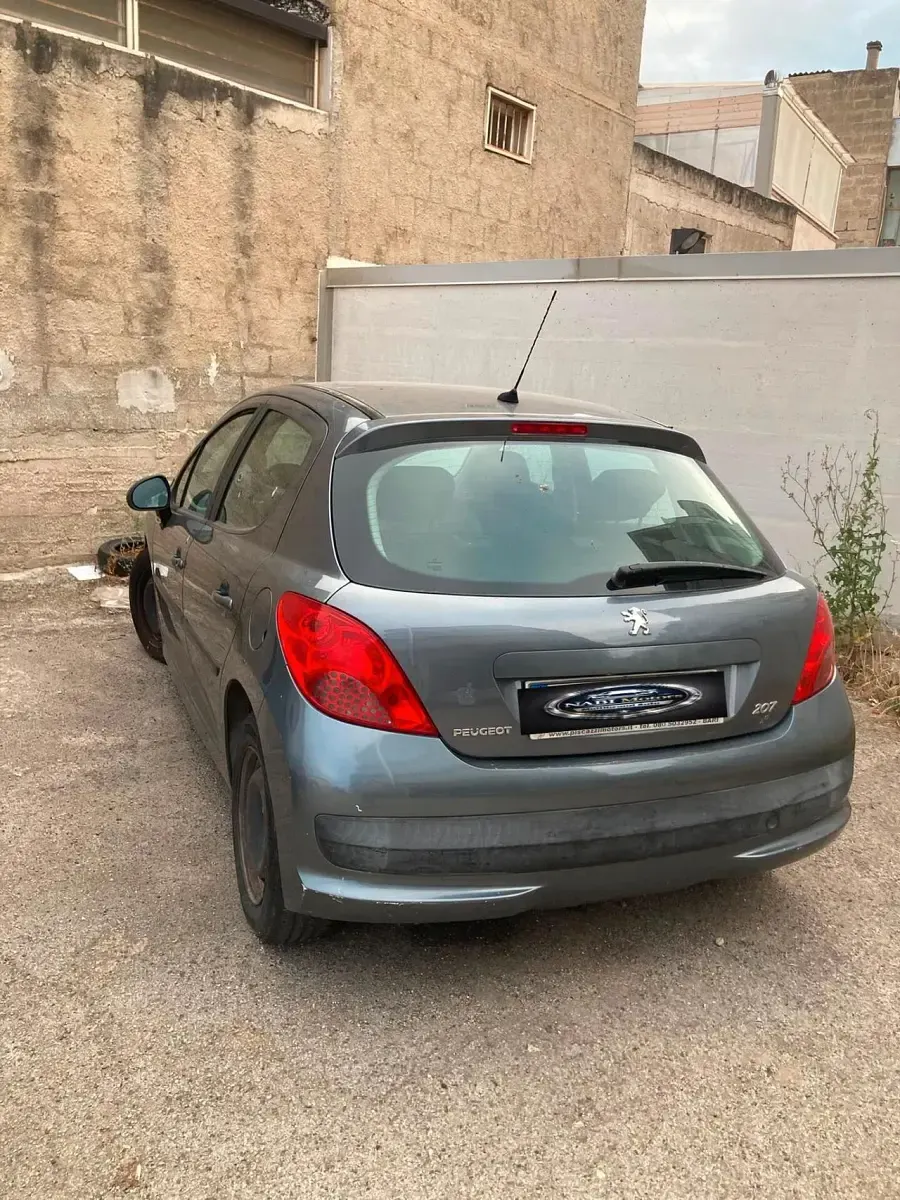 Usata Peugeot 207 73 CV (53 kW) 2009 Grigio Berlina